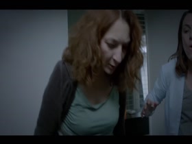 Caroline Delaunay in Hard s3e1 16