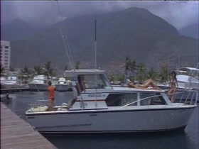 Patricia Rivera in El fascista, la beata y su hija desvirgada (1978) 1