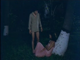 Patricia Rivera in El fascista, la beata y su hija desvirgada (1978) 15