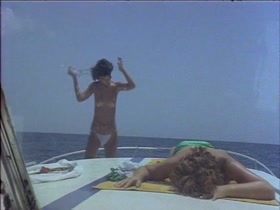 Patricia Rivera in El fascista, la beata y su hija desvirgada (1978) 3