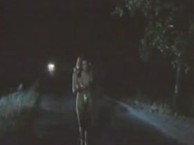 Maria Luisa San Jose in Mas fina que las gallinas (1977) 4