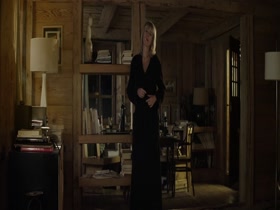 Karin Viard Lingerie , Blonde in L'amour est un crime parfait (2013) 3