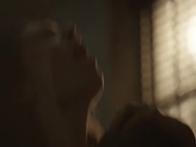 Emmy Rossum in Shameless S05E12 6