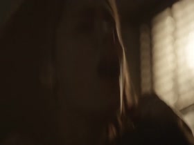 Emmy Rossum in Shameless S05E12 9