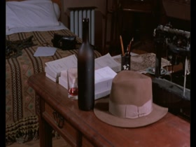 Anna Galiena in Jours tranquilles a Clichy (1990) 19