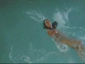 Adriana Vega Sexy Dress , boobs In Cuatro mujeres y un lio (1985) 10