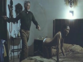 Silvia Aguilar in El carnaval de las bestias (1980) 6