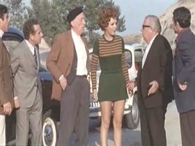 Esperanza Roy in Secuestro a la española (1972) 12