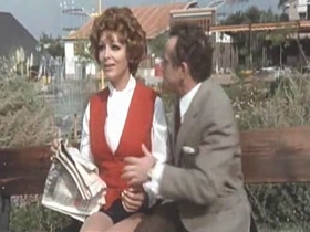 Esperanza Roy in Secuestro a la española (1972) 6