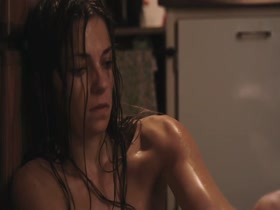 Emilie Deville in Violence elle seule (2011) 15