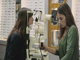 Emilie Deville in Violence elle seule (2011) 8