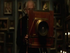 Billie Piper in Penny Dreadful S01E02 13