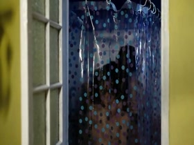 Claudia Muniz, Olivia Manrufo in Jirafas (2013) 6