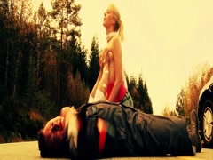 Stine Krabol in Reservedekk (2011) 5