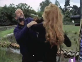Carmen Sevilla in La loba y la paloma (1974) 15
