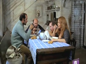 Carmen Sevilla in La loba y la paloma (1974) 2