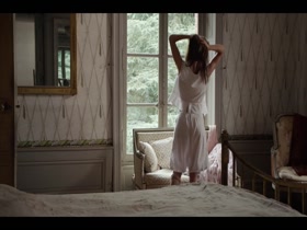 Georgia Scalliet, Elsa Lepoivre, Florence Viala in Les trois soeurs (2015) 20