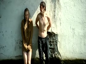Yulia Peresild in Korotkoe zamykanie 3