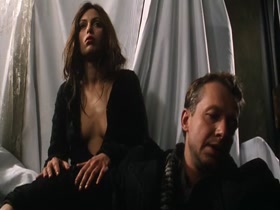 Iwona Petry in Szamanka (1996) scene1 7