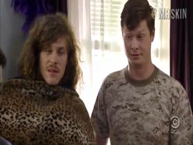 Alessandra Torresani in Workaholics 19