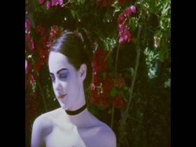 Jena Malone in Painted Lady (2012) 10