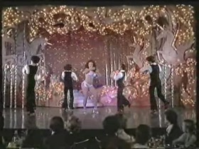 Iris Chacon in Eva, ¿que hace ese hombre en tu cama (1975) 6