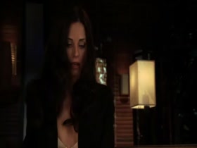 Courteney Cox underware , on top scene in Dirt s01e08 8