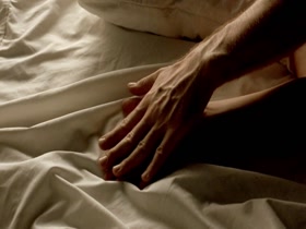Jennifer Connelly Explicit , Butt in House of Sand and Fog (2003) 18