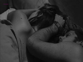 Isild Le Besco in A tout de uite (2004) 10