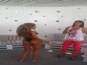 Anastasia Giousef showing some moves 18
