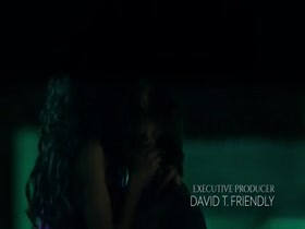 Alice Braga in Queen of the South s1e01 1
