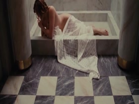 Milla Jovovich in Resident Evil: Extinction (2007) 2