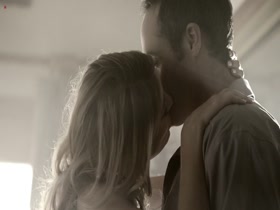 Jules Hartley in Femme Fatales s01e09 5