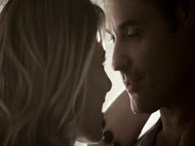 Jules Hartley in Femme Fatales s01e09 8