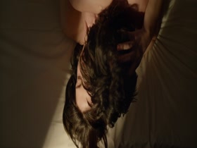 Adele Exarchopoulos Hot , Nude In perdument (2016) 3