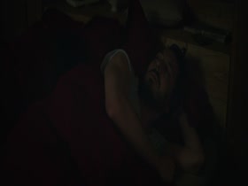 Adele Exarchopoulos Lingerie , Sexy Dance In perdument (2016) 6