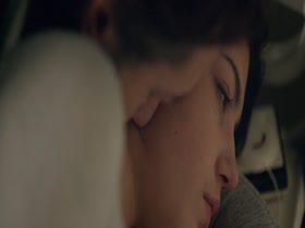 Adele Exarchopoulos Cleavage , boobs In perdument (2016) 1