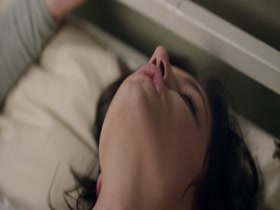 Adele Exarchopoulos Cleavage , boobs In perdument (2016) 7