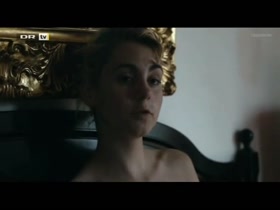 Victoria Carmen Sonne in Eliten (2015) 10