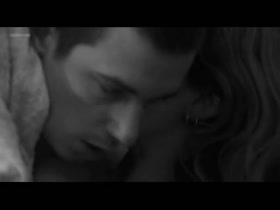 Victoria Carmen Sonne in Pussy (2014) 6