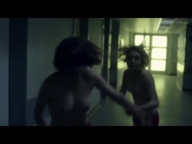 Victoria Carmen Sonne in Teenlan 14