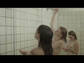 Victoria Carmen Sonne in Vanilje 4