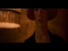 Lara Flynn Boyle hot scene in Mobsters 11