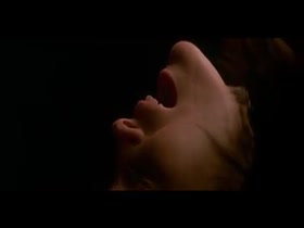 Lara Flynn Boyle hot scene in Mobsters 7