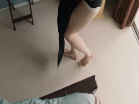 Madeline Zima cleavage, hot scne in Stuck (2014) 1