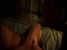 Madeline Zima cleavage, hot scne in Stuck (2014) 8