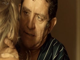 Belen Lopez, Lisi Linder in Mar De Plastico (2015) s01e04 4