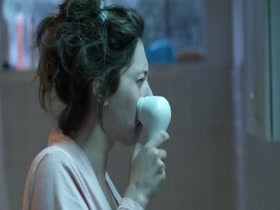 Rachel Bloom in Сrazy ex-girlfriend s01e01 (2015) 10
