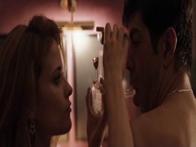 Giulia Elettra Gorietti, Greta Scarano in Suburra (2015) 5