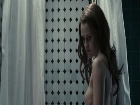 Tresea Palmer hot , bra scene in Restraint 4